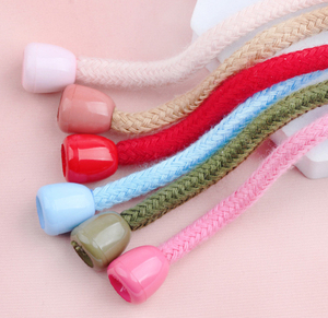 Bán buôn có thể điều chỉnh hình bầu dục nhựa <span class=keywords><strong>Stopper</strong></span> đầy màu sắc dây kết thúc cho hoodie dây rút - Product Image 3