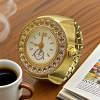 Montres en gros : Photos réelles, bagues tendance avec disque rond incrusté de strass roses, styles à la mode
