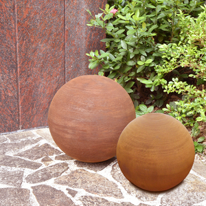 Ensemble <span class=keywords><strong>de</strong></span> boules <span class=keywords><strong>de</strong></span> <span class=keywords><strong>jardin</strong></span> <span class=keywords><strong>en</strong></span> acier Corten rustique <span class=keywords><strong>de</strong></span> luxe décoration extérieure <span class=keywords><strong>en</strong></span> <span class=keywords><strong>métal</strong></span> <span class=keywords><strong>rouillé</strong></span> Yard Art Collection <span class=keywords><strong>de</strong></span> sphères <span class=keywords><strong>en</strong></span> acier Corten - Product Image 3