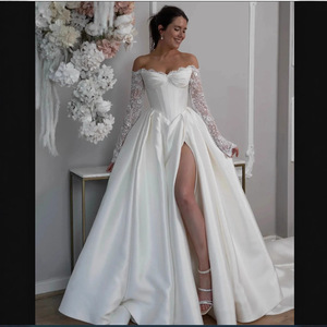 NDB11037 Abito da Sposa in Raso, Vestito Nuziale con Spalle Scoperte e Maniche Lunghe, Elegante Stile Francese per la Sposa - Product Image 1