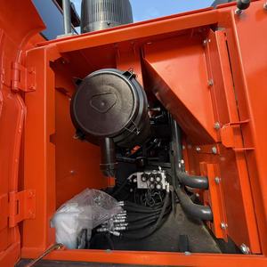 รถขุดไฮดรอลิกแบบตีนตะขาบ Doosan DX300 30 ตัน ผลิตในเกาหลี ปี 2023 สภาพใหม่ 96% บุ้งกี๋ขนาด 1.45 เมตร ชั่วโมงการทำงานน้อย เครื่องยนต์ DL08 พร้อมปั๊ม - Product Image 5