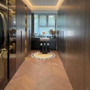 Clóset Moderno de Lujo Personalizado, de Piso a Techo, Clóset Modular de Madera Sólida y Cuero para Dormitorio - Product Image 2