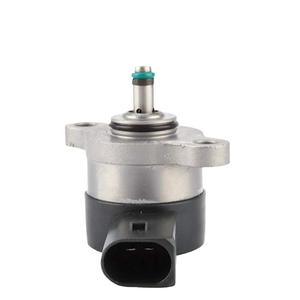 Régulateur de pression de carburant 0281002698 6110780549 pour véhicules utilitaires moyens Mercedes-Benz, pièce de rechange - Product Image 2