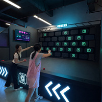 Jeu interactif personnalisé : Activez les lumières, lancez des balles, réagissez, échappez à l'arena, captez les mouvements, jeux de balles murales interactifs