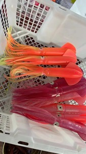Leurre de pêche au calmar Noctilucence de simulation lumineuse de 30cm/11.81 pouces avec oreille - Product Image 3