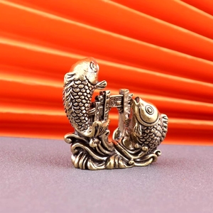 Statuetta in Bronzo di Carpa che Salta Sopra <span class=keywords><strong>il</strong></span> <span class=keywords><strong>Drago</strong></span>, Artigianato Elettroplaccato per Arredamento Moderno, Decorazione Ideale per Scrivania Ufficio - Product Image 2