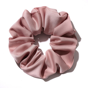 2024 nuevo satén Ins estilo francés grande Scrunchie elegante banda para el cabello de terciopelo para <span class=keywords><strong>mujeres</strong></span> Simple accesorio para el cabello <span class=keywords><strong>en</strong></span> Stock - Product Image 5