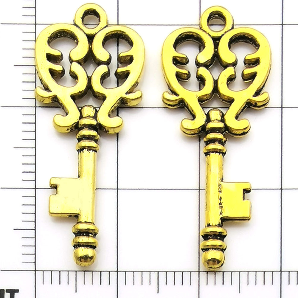 กุญแจทองโบราณ 1 อัน - 1.9g - 19*33mm - 10230