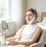 Appareil de modelage facial électrique en forme de V pour le lifting et le massage du visage - un outil de beauté raffermissant la peau
