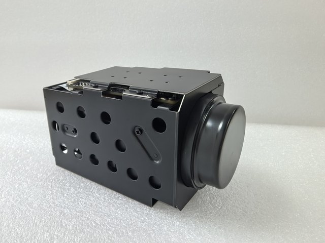 4MP 1/1.8" 30X Optical Zoom Camera 7-210mm USB SDI LVDS Ethernet UAV Gimbal Core Module