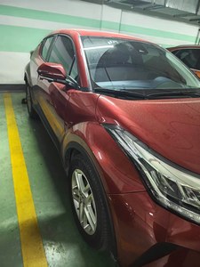 <span class=keywords><strong>Toyota</strong></span> C-HR SUV Premium Euro IV 1.8L <span class=keywords><strong>AWD</strong></span> 300-400PS 1-25000 Mile, Modèle 2018, Édition Limitée, Année <span class=keywords><strong>2022</strong></span> - Product Image 2
