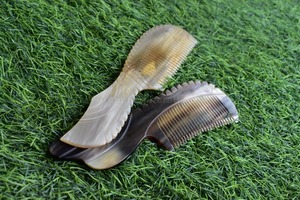 Peine de Cuerno de Búfalo de la Mejor Calidad, Hecho a Mano, Accesorio para el Cuidado del Cabello con Calidad de Salón, Disponible a un Precio Razonable - Product Image 3