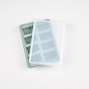 Wholesale Food Grade <b>Silicone</b> Ice Cube Mold With Lid Bpa Free Easy Clean Cute Cow Shaped Ice Tray For Kids Whiskey Gifts - Product Image 1