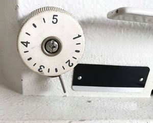 Macchina da cucire a punto annodato con doppia ago e barra ago separata - Product Image 2