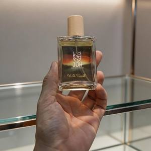 Parfum sans alcool pour homme en gros OEM - JOH Wild Sunset - Parfum boisé aquatique léger pour hommes modernes - Product Image 5