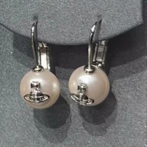 Pendientes de Saturno de Aleación con Circonita GIA de la Emperatriz Viuda Vivienne para Hombres y Mujeres, Joyería de Lujo Personalizada y Moderna - Product Image 4