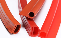 Bande d'étanchéité en silicone extrudé Xinhong XHMC-Silicone, profil personnalisé, joint multi-chambres résistant aux intempéries pour portes et fenêtres