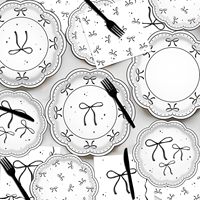 Décorations de fête d'anniversaire Noeud Papillon Noir et Blanc, Ensemble de vaisselle en papier, Fournitures à thème nœud papillon pour enterrement de vie de jeune fille, mariage et douche nuptiale