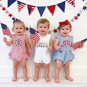 Tutina per Neonata con Ricamo 4 <span class=keywords><strong>Luglio</strong></span>, Completo Estivo in Seersucker, Set <span class=keywords><strong>di</strong></span> Abbigliamento per Bambina - Product Image 1