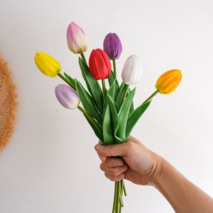 CallaFloral Tulipanes Artificiales de EVA, Flores Realistas de Plástico para Decoración de Bodas, Multicolores, Estilo Moderno - Product Image 2