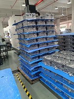 Panneau de séparation en plastique ondulé PP à 4 soudures latérales pour palettes de bouteilles, idéal pour les canettes en verre et les boissons - Vente en gros
