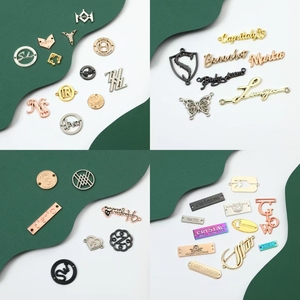 Étiquettes de vêtements personnalisées en or pour maillots de bain, étiquettes de couture de créateur, taille personnalisée, motif de lettres 3D, <span class=keywords><strong>logo</strong></span> métallique lavable sur abaya - Product Image 2