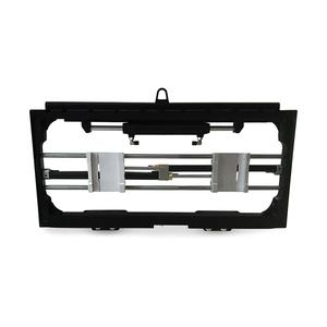 Posizionatore per Forche di Carrello Elevatore Certificato CE con Separatore Idraulico Regolabile per Magazzini e Centri di Distribuzione - Product Image 1