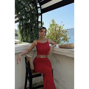 Conjuntos de Mujer Bellezza en Rojo, Colección de Moda Elegante y con Estilo - Product Image 3