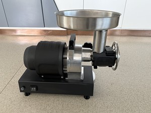 <span class=keywords><strong>Picadora</strong></span> <span class=keywords><strong>de</strong></span> Carne Modelo BEG208 para Uso Doméstico, Compatible con Batidoras KitchenAid, Nueva, con Motor Esencial para Uso en Restaurantes y Granjas - Product Image 2