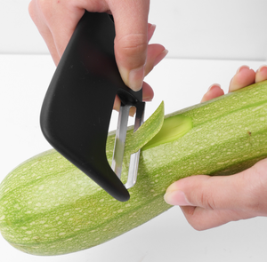Gadgets de cuisine superposés Râpe à melon Coupe-herbe Moulin à ail Ouvre-boîte Râpe à fromage Couteau à pizza Ensemble d'épices - Product Image 4