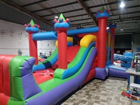Château gonflable commercial avec toboggan, combo château gonflable pour enfants pour location de fête et aire de jeux extérieure