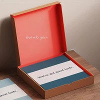Boîtes d'expédition roses avec logo personnalisé Emballage de produit postal Boîte magnétique cosmétique pour soins de la peau Boîtes cadeau en carton papier kraft