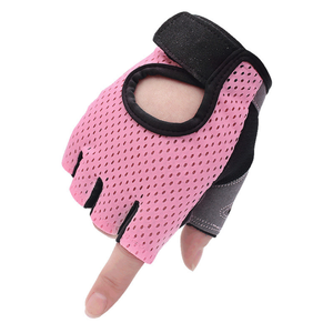 Gants de sport en polyester colorés pour la musculation et le cyclisme, caractéristiques de protection confortables pour les sports d'été, gants de vélo - Product Image 3