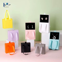 Boîte à bijoux recyclable haut de gamme, boîte à bijoux personnalisée adaptée aux bracelets et colliers peut être personnalisée avec logo et retrait à la main