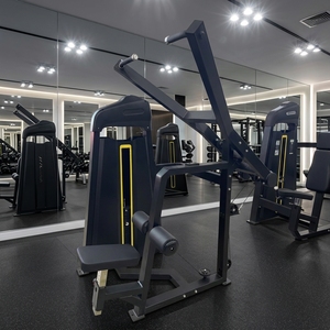 Equipo de Entrenamiento de Fuerza Comercial Lendon Iron Black Pull, Precio de Fábrica, Nuevo Producto Multifuncional Smith para Gimnasio - Product Image 1