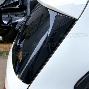 Cubierta Decorativa para Alerón Lateral de Ventana Trasera de Coche, Aspecto Negro Brillante/Carbono, para Mercedes-Benz Clase B B180 B200 W246 2012-2018 - Product Image 4