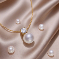 Collier NFC 13.56MHz Cadeaux de vacances intelligents Imitation perle RFID OEM ODM Pendentif de contrôle d'accès