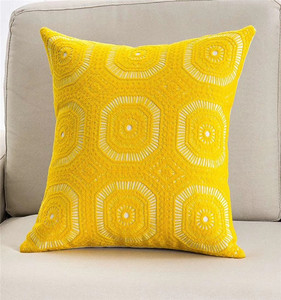 Oreiller brodé de serviette 3D, livraison gratuite, Design sur mesure, jaune - Product Image 4