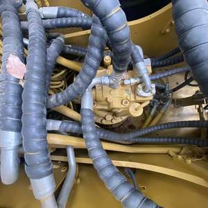 Excavatrice d'occasion 323D2L modèle 2024, moteur japonais d'origine, 23 tonnes, capacité de la benne de 1,19 m³, puissance de 119 kW, excellent état, meilleure condition - Product Image 4