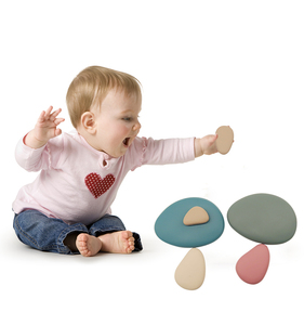 Colorido apilamiento y clasificación de guijarros lisos de silicona forma de piedra Montessori juguetes educativos para niños pequeños aprendizaje sensorial - Product Image 5