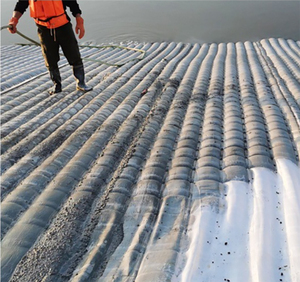Tissu <span class=keywords><strong>géotextile</strong></span> HDPE pour la construction routière, chaussette <span class=keywords><strong>de</strong></span> <span class=keywords><strong>drainage</strong></span> perforée en PP anti-âge <span class=keywords><strong>avec</strong></span> caractéristiques non-tissées - Product Image 6