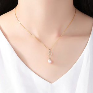 สร้อยคอเงินแท้ S925 ประดับมุกและเพชรซิคอน 3A ชุบทองคำแท้ 18K สำหรับสุภาพสตรี - Product Image 2