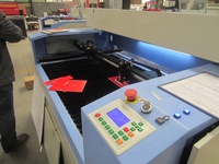 Offre Spéciale – Machine de Gravure et de Découpe Laser CO2 Portable Mini 40W 50W 6040 Refroidie par Eau CNC DST/DXF pour Bois, MDF, Caoutchouc, Papier