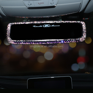 Décoration Rétroviseur Lèvre Strass Rouge | Pendeloque Cristal Pour Voiture | Cadeau Femme - 20cm De Chaîne