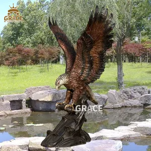 Hochwertige Bronze Real Size Skulptur Open Wings Hawk Eagle Statue Park Dekoration