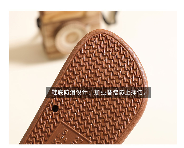 New Children's Slippers Girls PVC Shoes Cute Black and White Dot Non-slip Kids Summer Slides