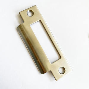 <span class=keywords><strong>Serrure</strong></span> <span class=keywords><strong>de</strong></span> porte en métal grève couvercle avec <span class=keywords><strong>trou</strong></span> <span class=keywords><strong>de</strong></span> vis - Product Image 3