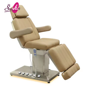 Lit de salon de beauté électrique en vente, avec commande au pied intégrée et châssis argenté, réglable pour une utilisation en <span class=keywords><strong>spa</strong></span> et en salon - Product Image 2
