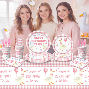 Assiettes en <span class=keywords><strong>papier</strong></span> jetables pour fête prénatale sur le thème du cigogne mignon, 7/9 pouces, pour révélation du sexe, assiettes à gâteau et desserts, ensemble <span class=keywords><strong>de</strong></span> vaisselle pour fête <span class=keywords><strong>de</strong></span> naissance <span class=keywords><strong>de</strong></span> fille - Product Image 4
