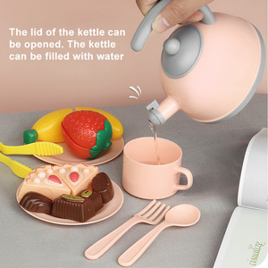 Ensemble de cuisine de jeu pour enfants personnalisé avec cuisinière à induction et accessoires alimentaires - Product Image 5